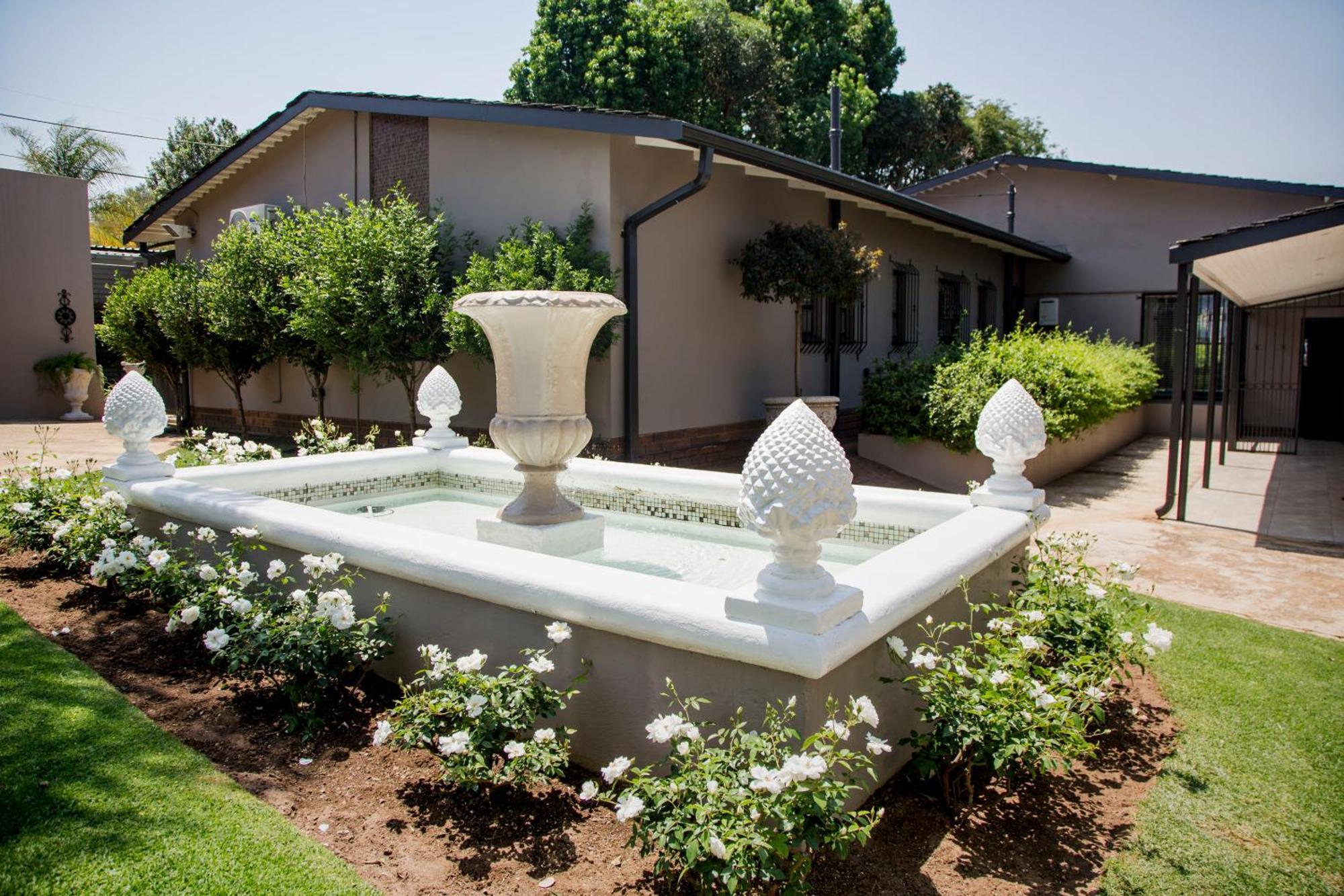 La Vida Luka - Luxury Guesthouse Преторія Екстер'єр фото